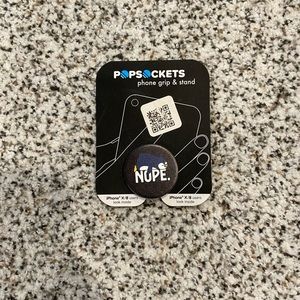 ‘Nope’ penguin pop socket